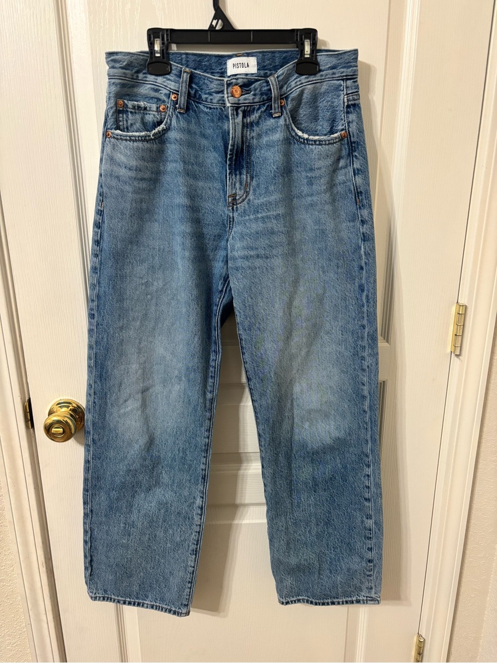 Pistola women’s like new Lexi Jean in metropolis size 27